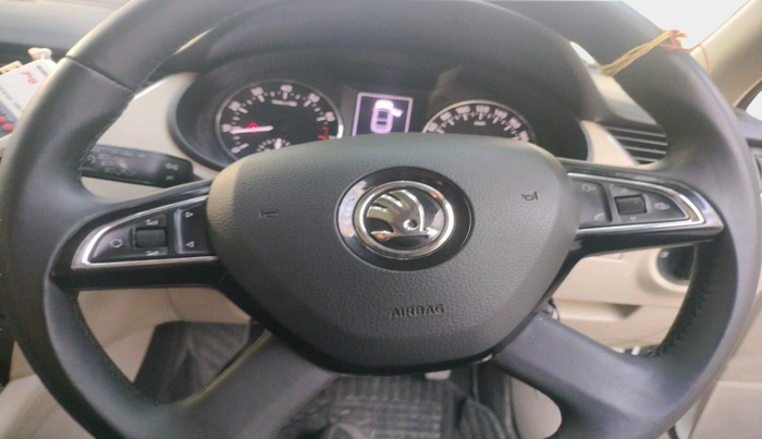 2015 Skoda Octavia ELEGANCE 1.8 TSI AT, Petrol, Automatic, 91,408 km, interior