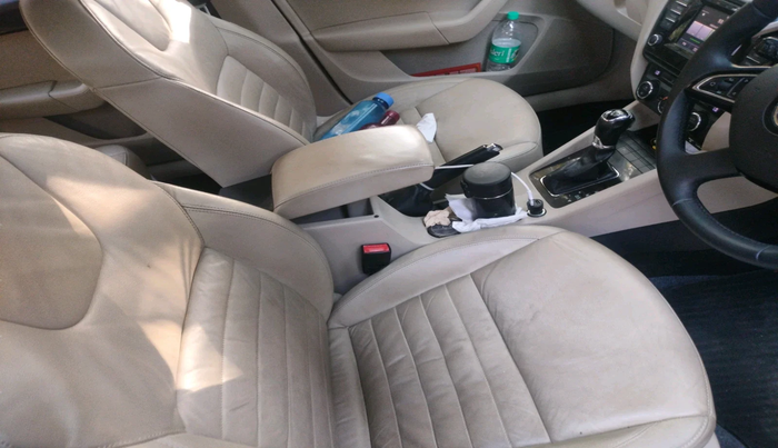 2015 Skoda Octavia ELEGANCE 1.8 TSI AT, Petrol, Automatic, 91,408 km, interior