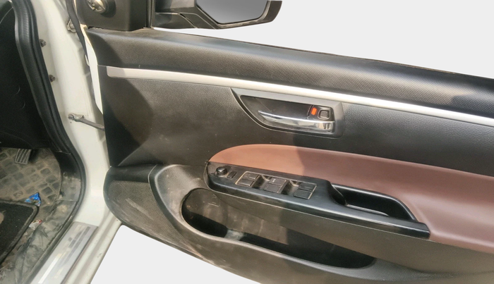 2017 Maruti Swift VXI O, Petrol, Manual, 58,980 km, interior