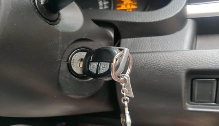 2017 Maruti Swift LXI (O), Petrol, Manual, 35,161 km, interior