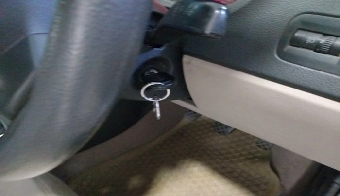 2011 Volkswagen Polo TRENDLINE 1.2L PETROL, Petrol, Manual, 42,872 km, interior