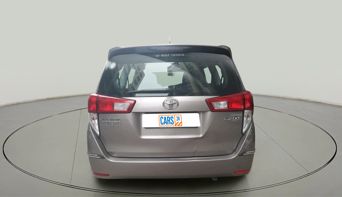 2022 Toyota Innova Crysta 2.7 GX AT 7 STR, Petrol, Automatic, 16,298 km, exterior