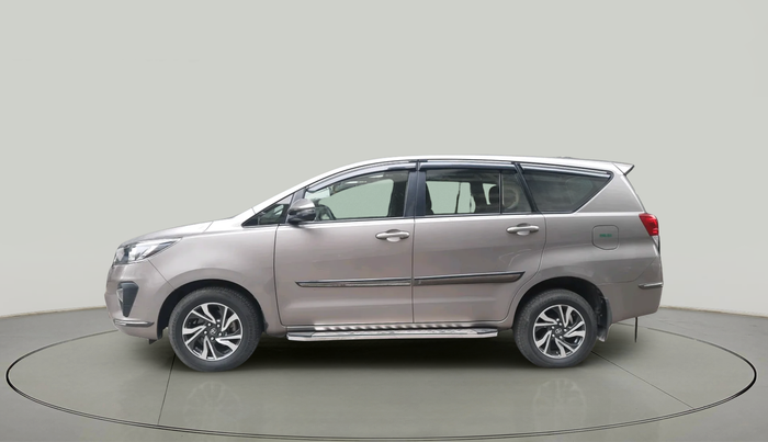 2022 Toyota Innova Crysta 2.7 GX AT 7 STR, Petrol, Automatic, 16,298 km, exterior