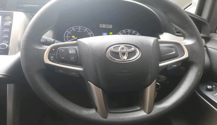 2022 Toyota Innova Crysta 2.7 GX AT 7 STR, Petrol, Automatic, 16,298 km, interior