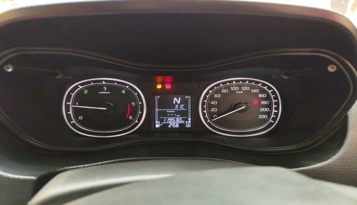 2018 Maruti Vitara Brezza ZDI PLUS AT DUAL TONE, Diesel, Automatic, 1,19,530 km, interior