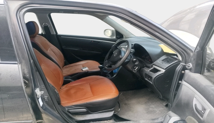 2016 Maruti Swift LXI (O), Petrol, Manual, 67,673 km, interior