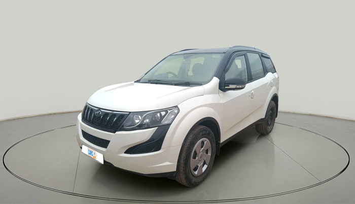 2017 Mahindra XUV500 W6 1.99, Diesel, Manual, 59,482 km, exterior