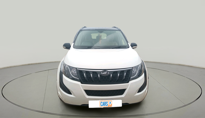 2017 Mahindra XUV500 W6 1.99, Diesel, Manual, 59,482 km, exterior