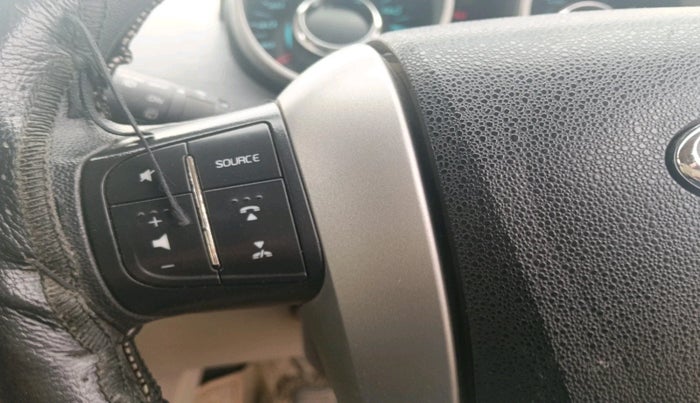 2017 Mahindra XUV500 W6 1.99, Diesel, Manual, 59,482 km, interior