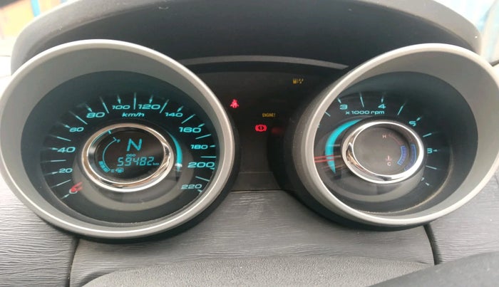 2017 Mahindra XUV500 W6 1.99, Diesel, Manual, 59,482 km, interior