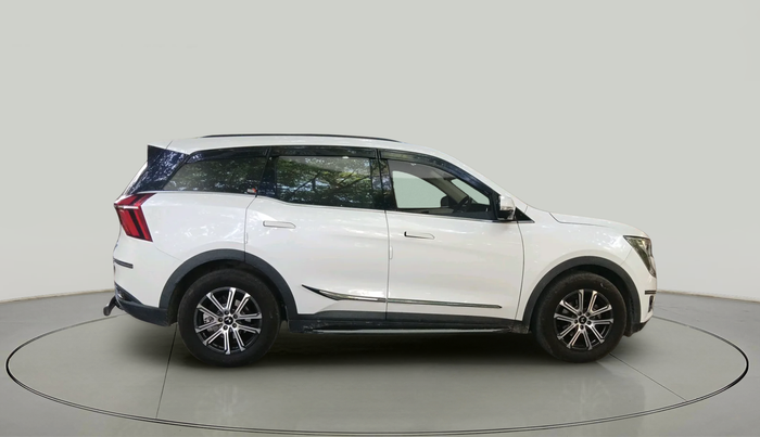 2024 Mahindra XUV700 AX 7 LUXURY P AT 7 STR, Petrol, Automatic, 8,684 km, exterior