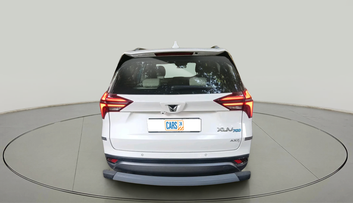 2024 Mahindra XUV700 AX 7 LUXURY P AT 7 STR, Petrol, Automatic, 8,684 km, exterior