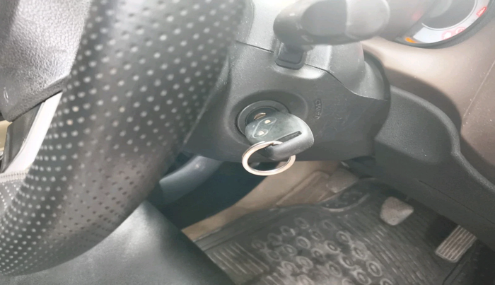 2011 Honda Brio V MT, Petrol, Manual, 81,013 km, interior