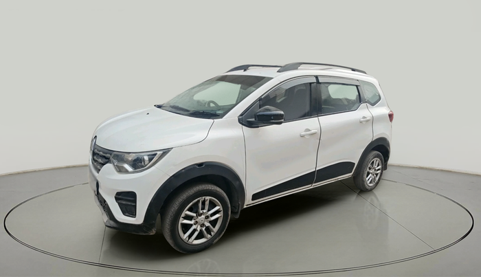 2022 Renault TRIBER RXT, Petrol, Manual, 76,145 km, exterior