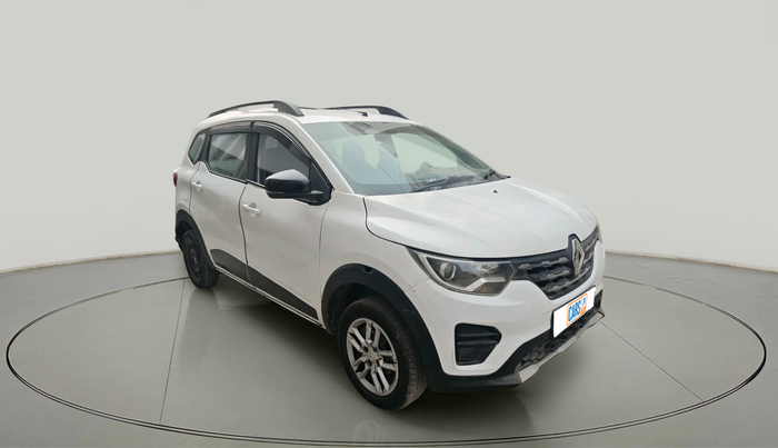 2022 Renault TRIBER RXT, Petrol, Manual, 76,145 km, exterior