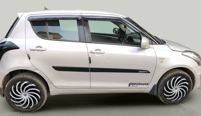 2015 Maruti Swift LXI (O), Petrol, Manual, 94,783 km, exterior