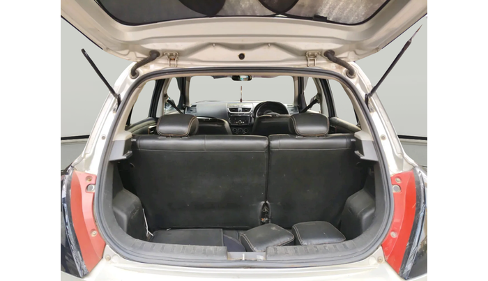 2015 Maruti Swift LXI (O), Petrol, Manual, 94,783 km, exterior