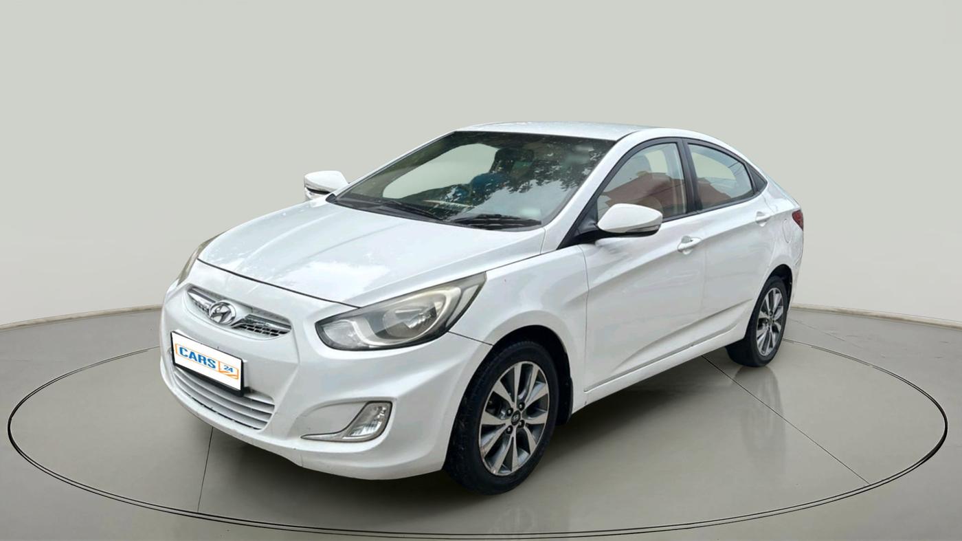 2014 Hyundai Verna FLUIDIC 1.6 CRDI EX, Diesel, Manual, 1,08,560 km, exterior