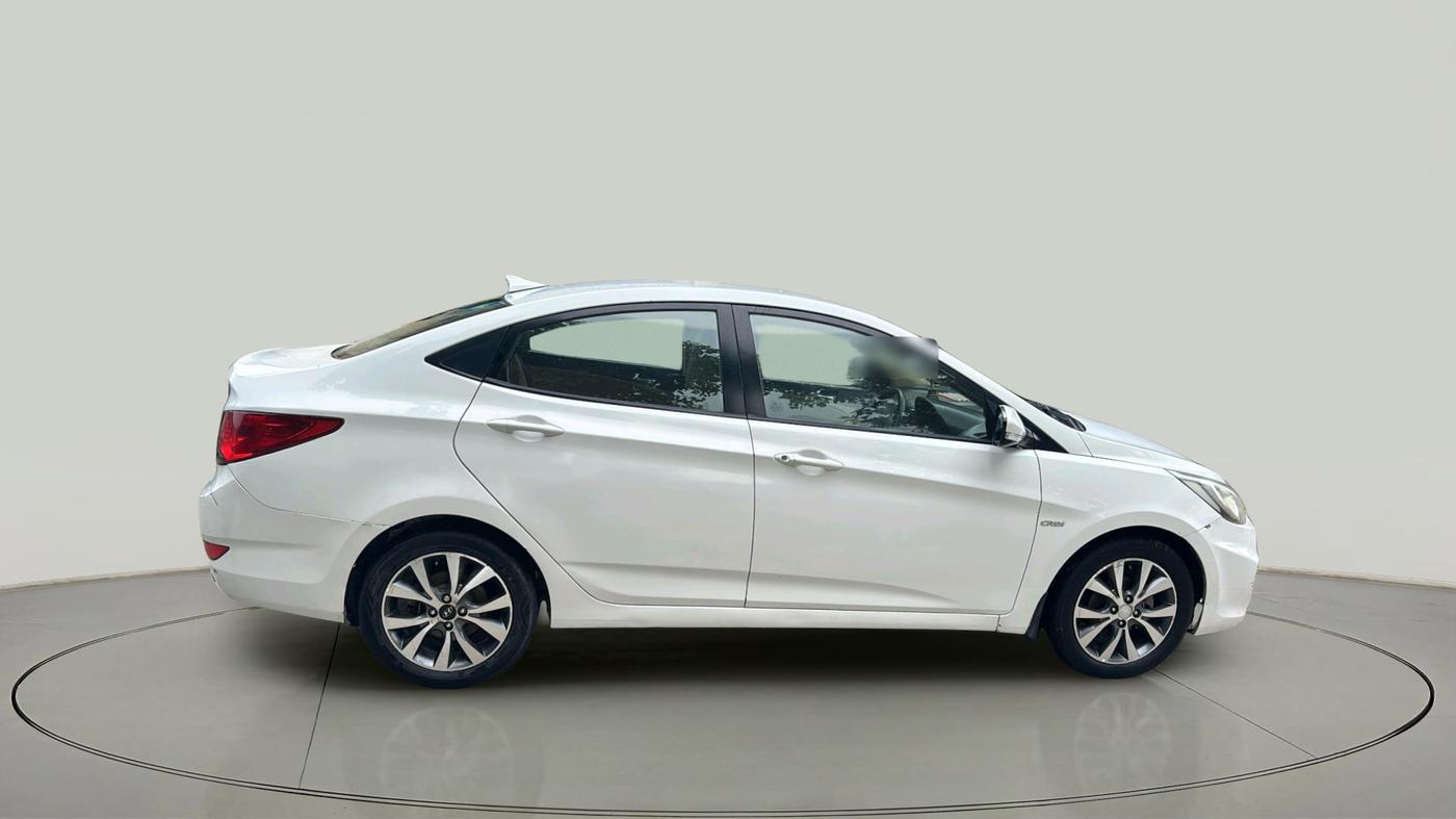 2014 Hyundai Verna FLUIDIC 1.6 CRDI EX, Diesel, Manual, 1,08,560 km, exterior