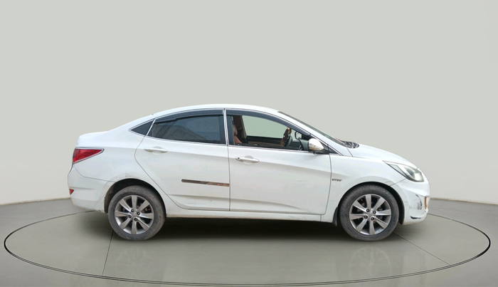 2013 Hyundai Verna FLUIDIC 1.6 VTVT SX, Petrol, Manual, 90,253 km, exterior