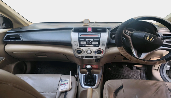 2011 Honda City 1.5L I-VTEC V MT, Petrol, Manual, 2,00,174 km, interior