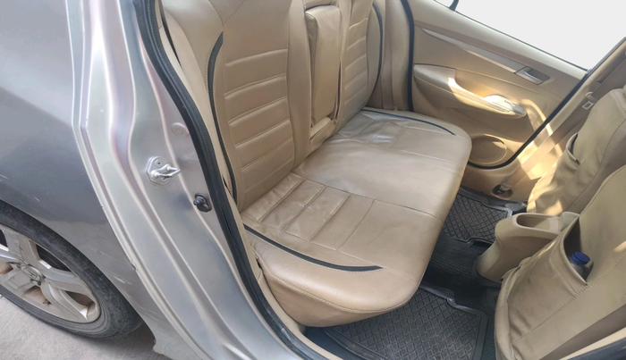 2011 Honda City 1.5L I-VTEC V MT, Petrol, Manual, 2,00,174 km, interior