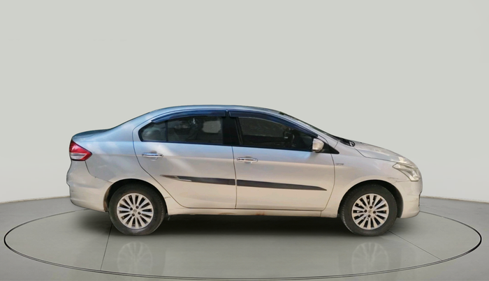 2015 Maruti Ciaz ZXI, Petrol, Manual, 1,36,257 km, exterior