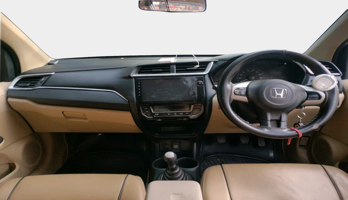 2017 Honda Amaze 1.2L I-VTEC S, Petrol, Manual, 98,878 km, interior