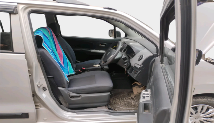 2012 Maruti Wagon R 1.0 VXI, Petrol, Manual, 69,218 km, interior