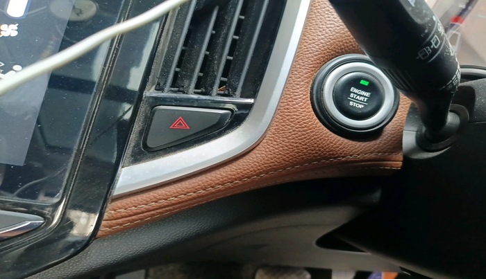 2020 MG HECTOR PLUS SHARP 1.5 PETROL TURBO CVT 6-STR, Petrol, Automatic, 68,508 km, interior