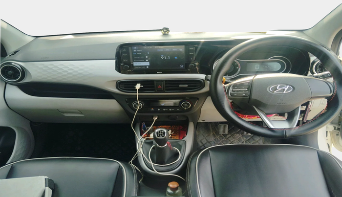 2022 Hyundai GRAND I10 NIOS SPORTZ 1.2 KAPPA VTVT, Petrol, Manual, 36,572 km, interior