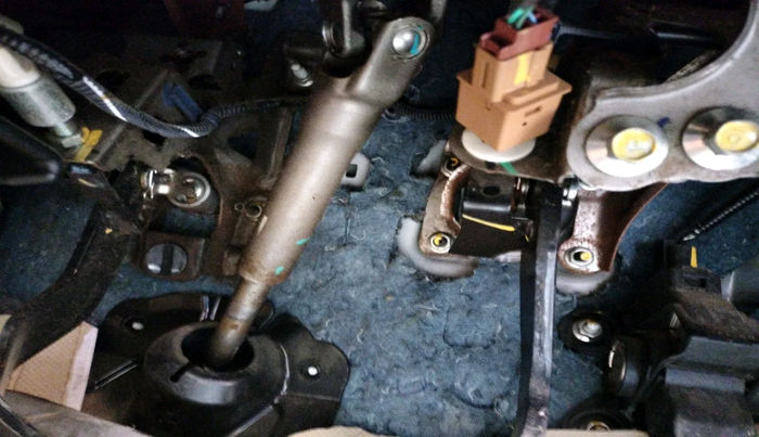 2015 Honda City 1.5L I-VTEC V MT, Petrol, Manual, 1,21,743 km, interior