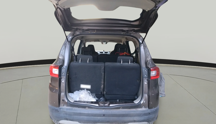 2021 Renault TRIBER RXZ AMT, Petrol, Automatic, 15,908 km, exterior