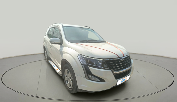2021 Mahindra XUV500 W7, Diesel, Manual, 27,809 km, exterior