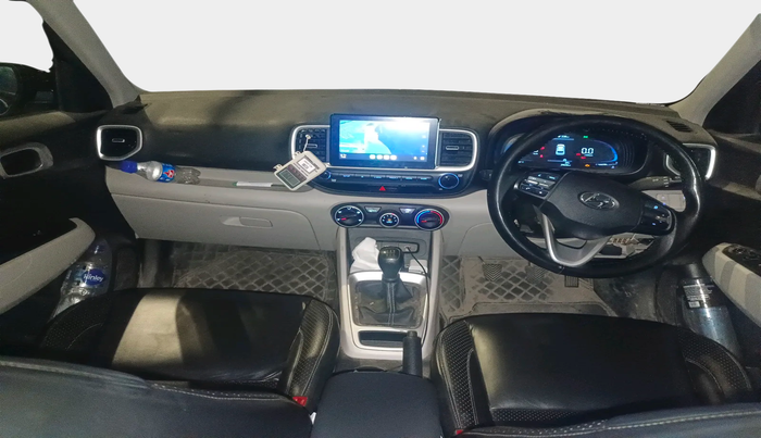 2023 Hyundai VENUE S(O) 1.2, Petrol, Manual, 29,636 km, interior