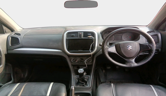 2016 Maruti Vitara Brezza LDI (O), Diesel, Manual, 1,01,738 km, interior