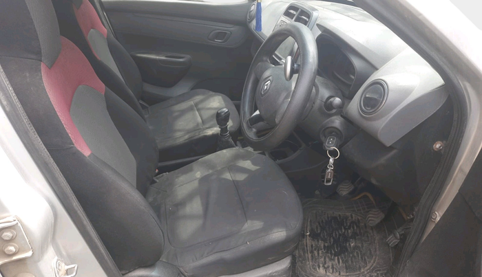 2017 Renault Kwid RXT 0.8 (O), Petrol, Manual, 48,204 km, interior