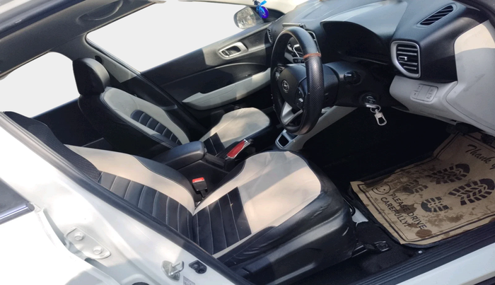 2023 Hyundai VENUE S 1.2, Petrol, Manual, 23,537 km, interior