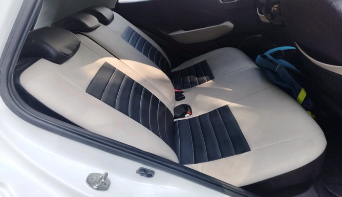 2023 Hyundai VENUE S 1.2, Petrol, Manual, 23,537 km, interior