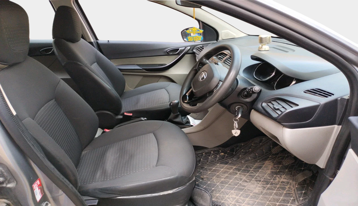 2019 Tata Tiago XZ PETROL, Petrol, Manual, 56,660 km, interior