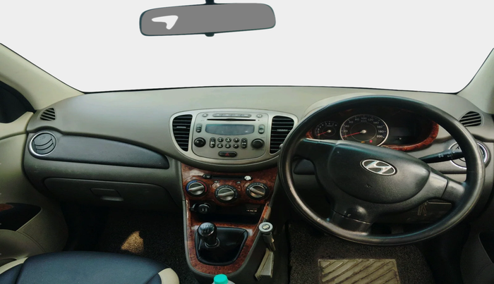 2012 Hyundai i10 SPORTZ 1.2, Petrol, Manual, 1,01,926 km, interior