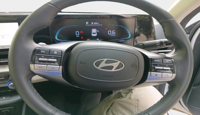 2023 Hyundai Verna SX(O) 1.5 MPI IVT , Petrol, Automatic, 24,905 km, interior