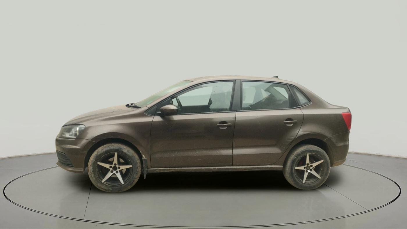 2018 Volkswagen Ameo TRENDLINE 1.0L, Petrol, Manual, 54,685 km, exterior