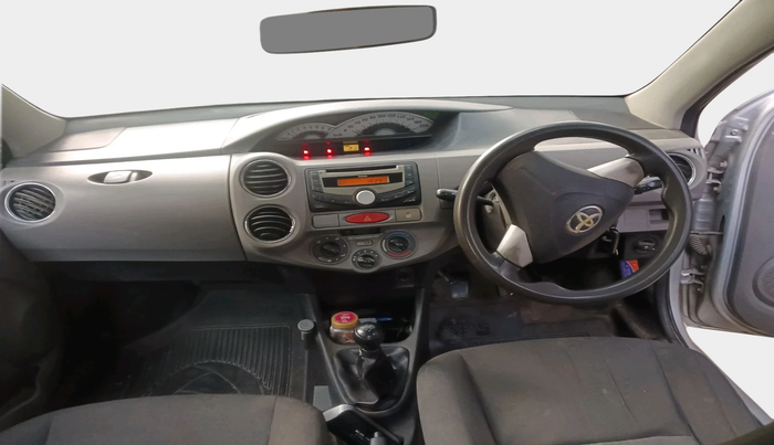 2011 Toyota Etios V, Petrol, Manual, 1,98,190 km, interior