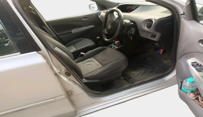 2011 Toyota Etios V, Petrol, Manual, 1,98,190 km, interior