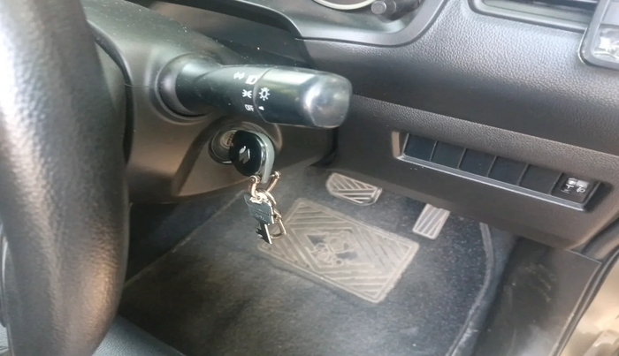 2018 Maruti Swift VXI AMT, Petrol, Automatic, 49,596 km, interior