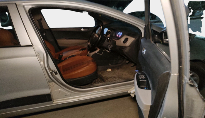 2018 Hyundai Grand i10 SPORTZ 1.2 KAPPA VTVT, Petrol, Manual, 1,08,300 km, interior