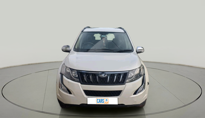 2015 Mahindra XUV500 W6, Diesel, Manual, 1,91,665 km, exterior