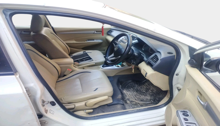 2011 Honda City 1.5L I-VTEC V MT, Petrol, Manual, 1,01,901 km, interior