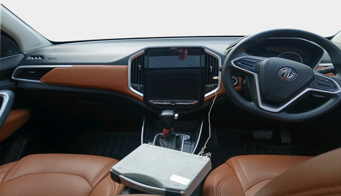 2022 MG HECTOR SHINE 1.5 PETROL TURBO CVT, Petrol, Automatic, 74,056 km, interior